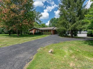 505 Stoneview Dr, New Albany, IN 47150
