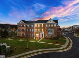 25067 Croxley Green Sq, Aldie, VA 20105