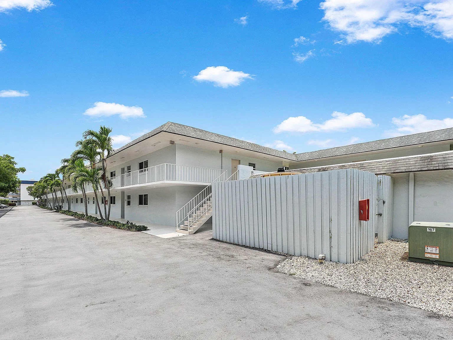 1 bed, 1.0 bath, 836 sqft, $2,900 — Photo 3