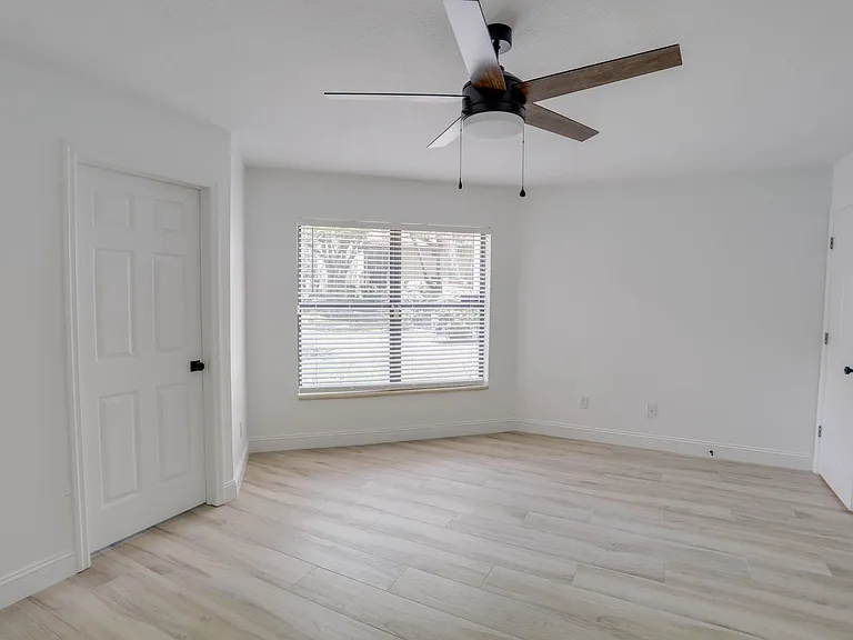 1111 Salerno Ct — Photo 11