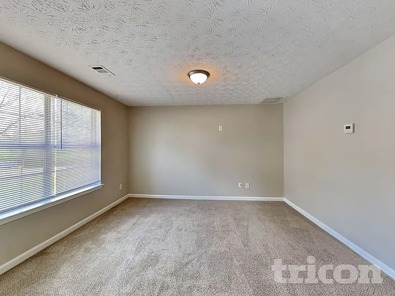 2277 Kilgore Ln — Photo 16