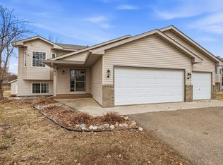 419 Lake Dr, Winsted, MN 55395