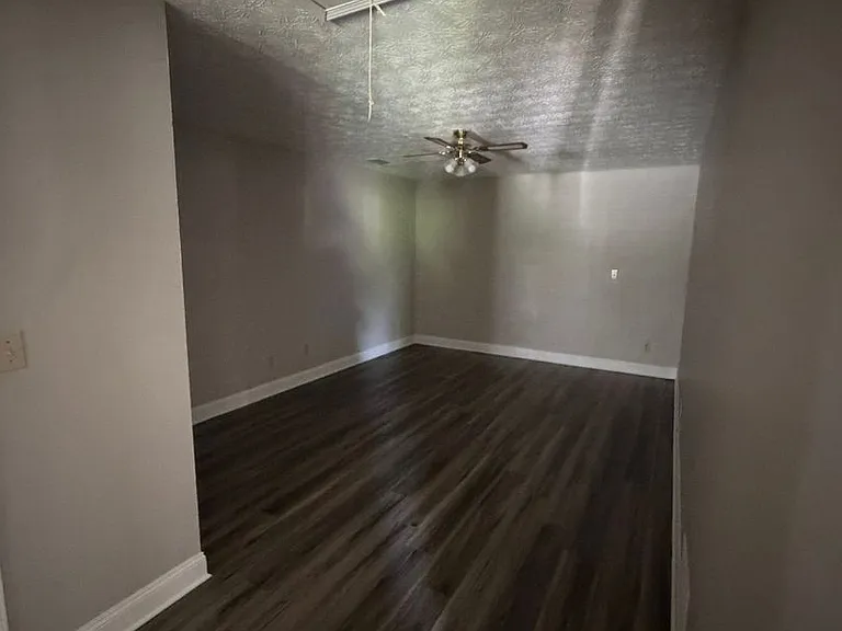 2107 Fairway Ct SE — Photo 23