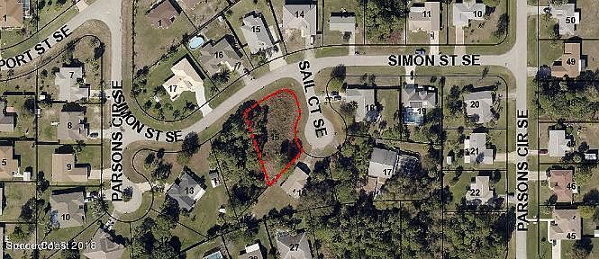 1st image of 734 Simon St SE