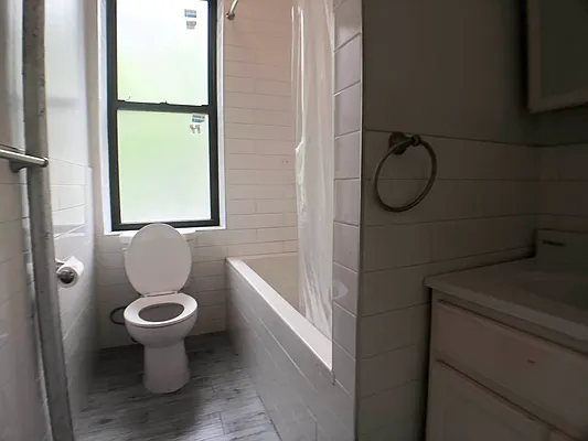 Rented by ERN Flats | media 30