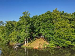 1036 Butter Rd, Reidsville, NC 27320