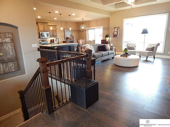 3rd image of 3764 N 190th St