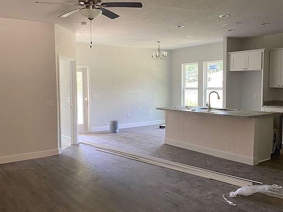 4th image of 15702 NW 135th Ter