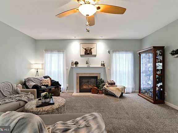 5th image of 34400 Skyler Dr