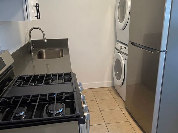 3rd image of 4707 Rosemead Blvd APT G