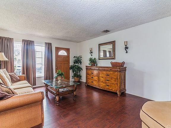 4th image of 3939 N Frijo Ave