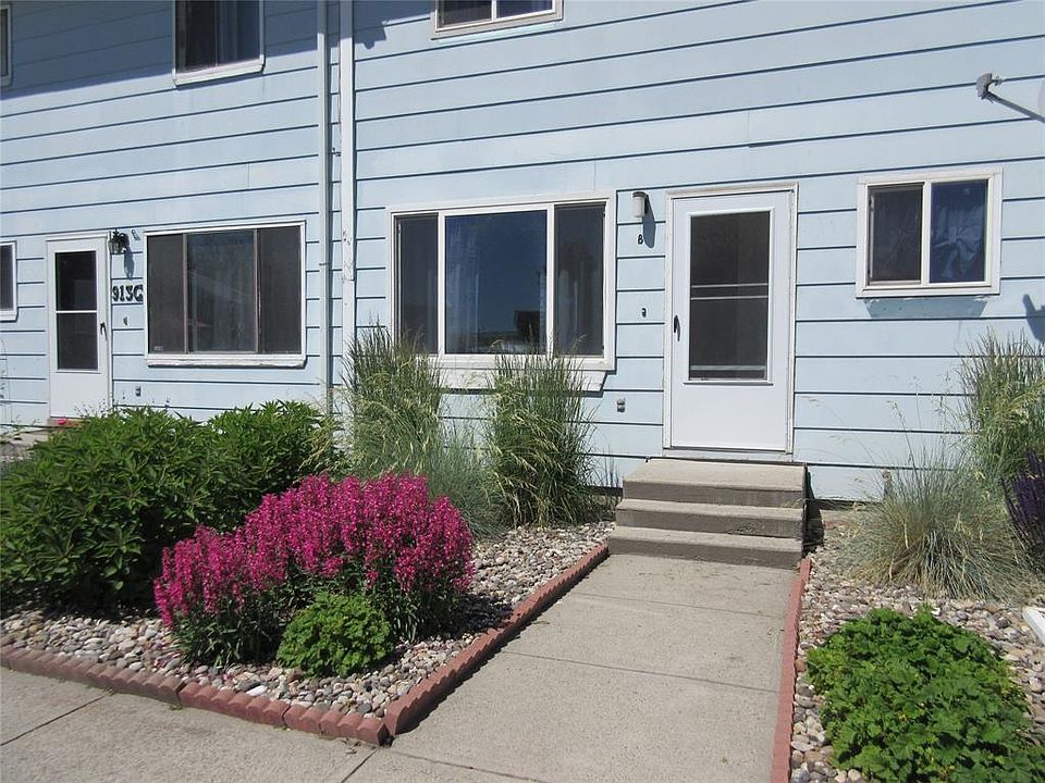 1st image of 913 Colorado St APT B