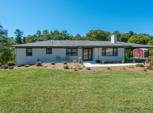 267 Hamburg Mountain Rd, Weaverville, NC 28787