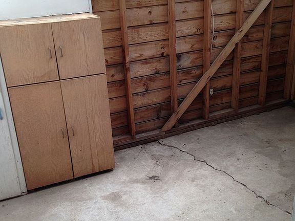4th image of 2428 Loma Vista Dr