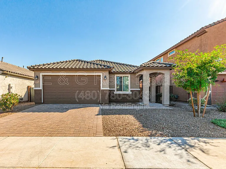 19725 W Rancho Dr — Photo 1