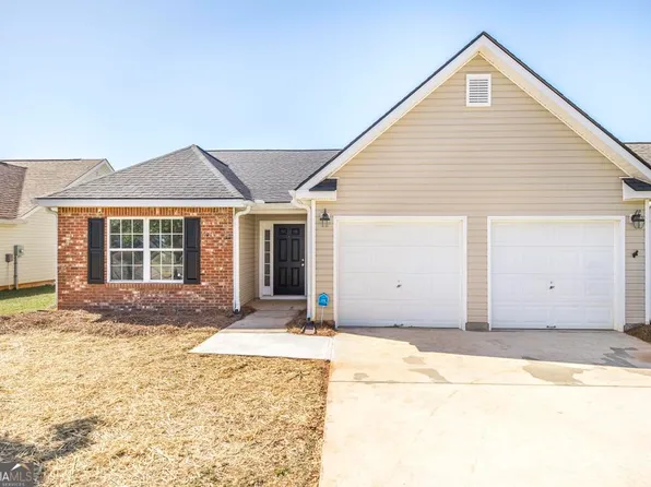 229 Burr Dr, Byron, GA 31008