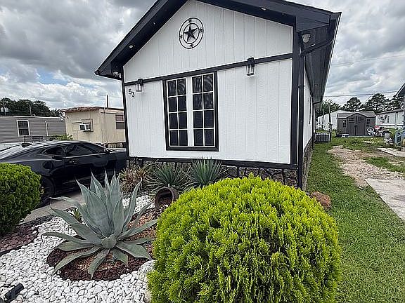 5th image of 415 Carby Rd Trailer 53