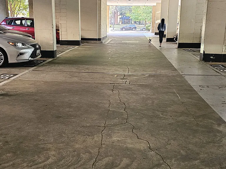 Parking garage