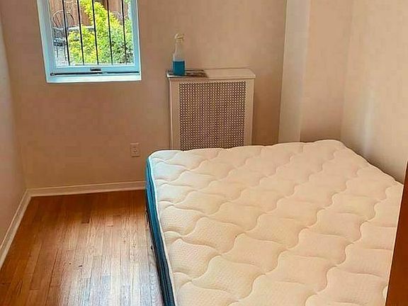 4th image of 274 W 71st St APT 2