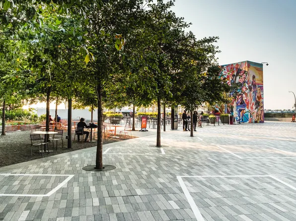 431 West 37th Street image 27 of 37