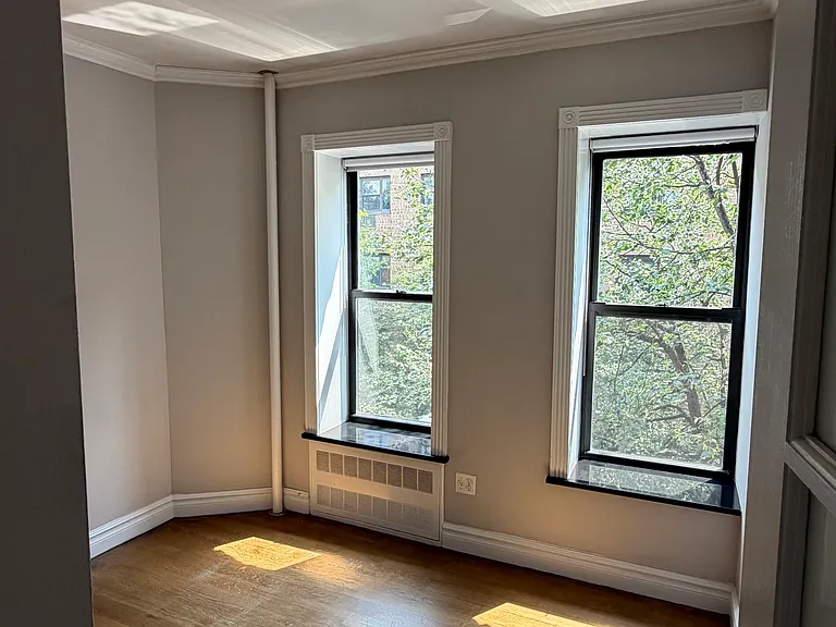 200 Stanton St #4 — Photo 7