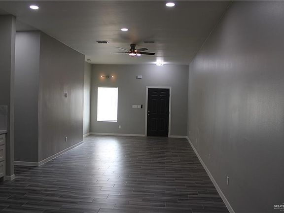 5th image of 704 W 25th St