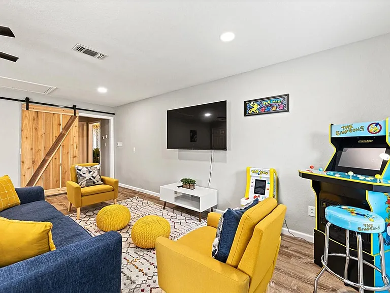 1609 Cheyenne Trl — Photo 20