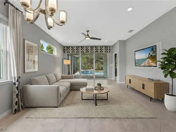 1141 S Town And River Dr, Fort Myers, FL 33919