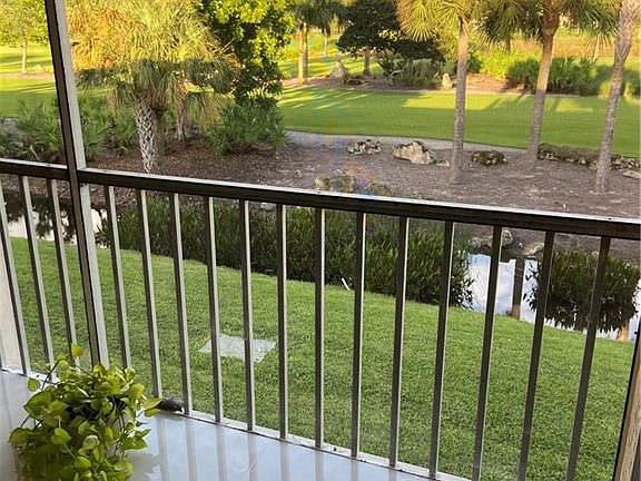 3rd image of 123 Palm Dr #2868