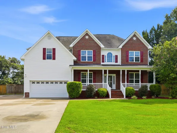 100 Farmington Drive, Richlands, NC 28574