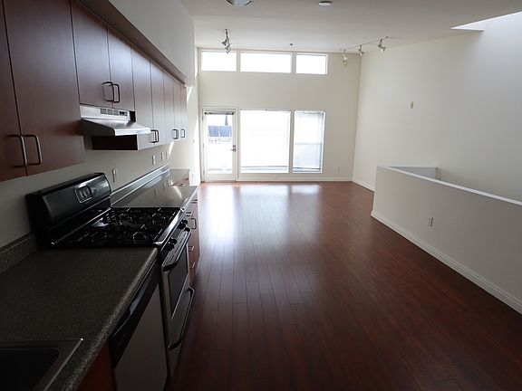 3rd image of 456 E Orange Grove Blvd Unit 315