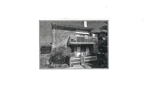 6687 Maple Lakes Dr, West Bloomfield, MI 48322