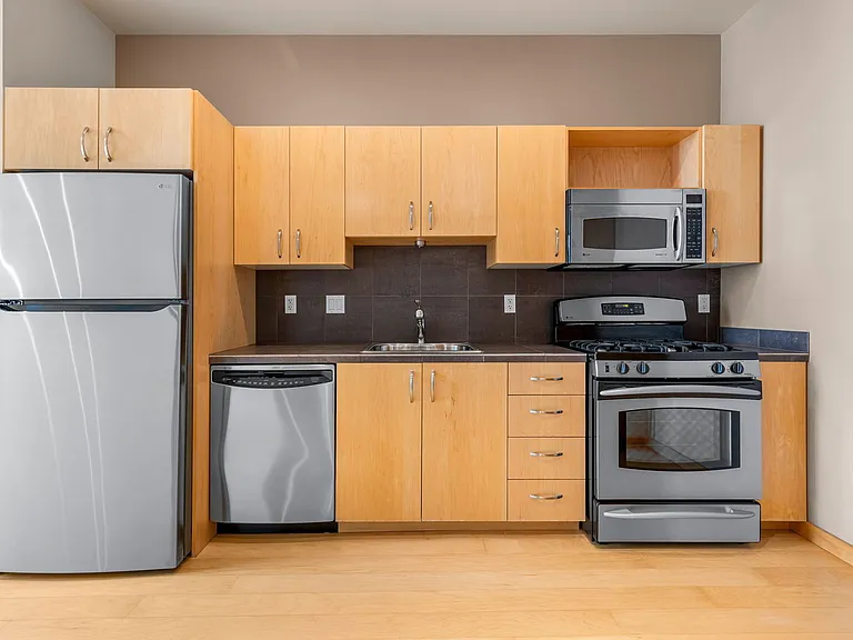 1255 NW 9th Ave #1107 — Photo 4