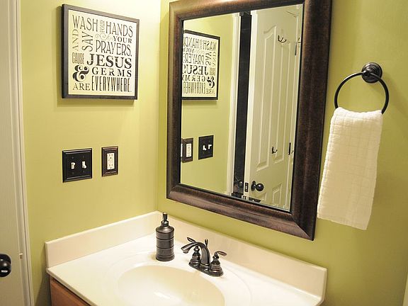 2nd BA - Vanity