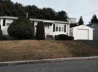 190 Bailey St, Fall River, MA 02724