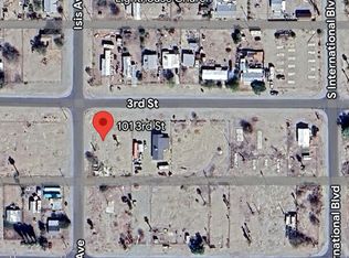 101 E 3rd St, Niland, CA 92257