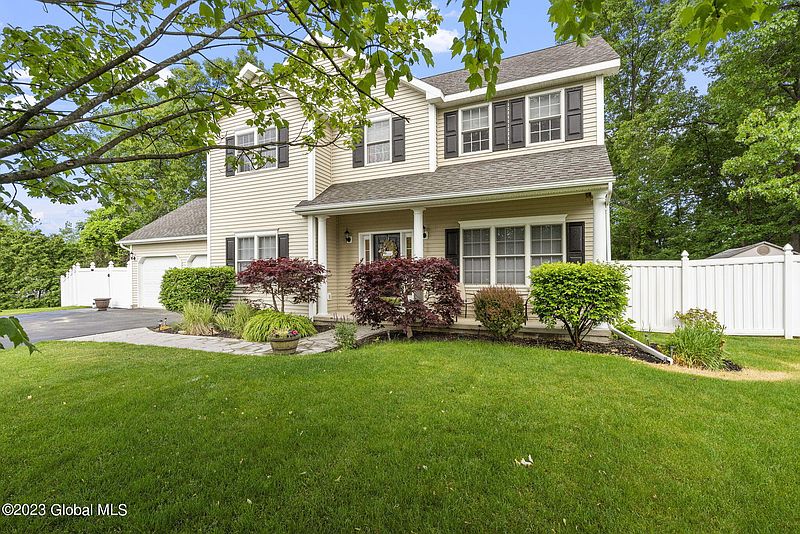 2nd image of 28 Rustyville Road