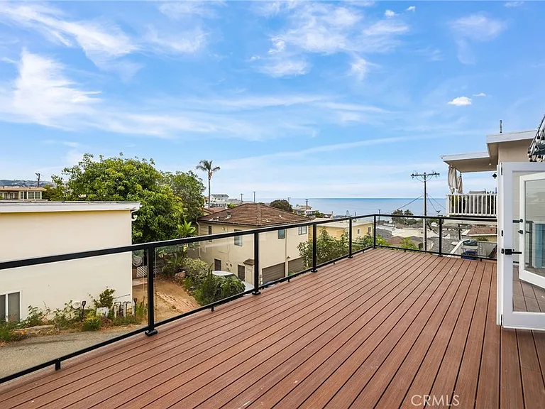 297 Wave St — Photo 15