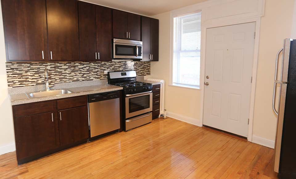 1st image of 4336 N Campbell Ave #3