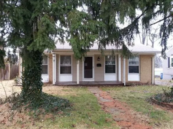 111 National Ter, Collinsville, IL 62234