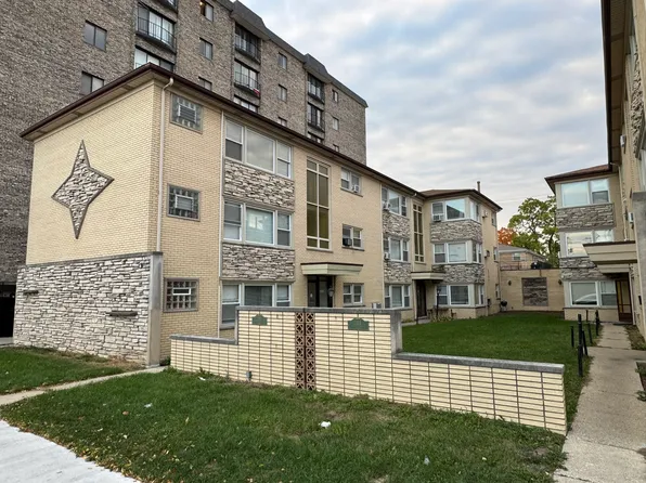 2312 N Harlem Ave APT 2W, Elmwood Park, IL 60707