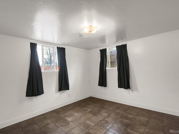 denver-colorado-129901901 picture