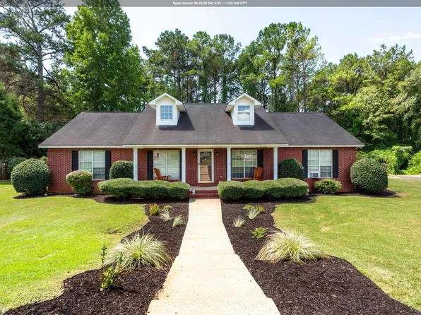 921 Sedgefield Dr, Sylacauga, AL 35150
