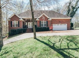 85 Valley Brook Dr, Hendersonville, TN 37075