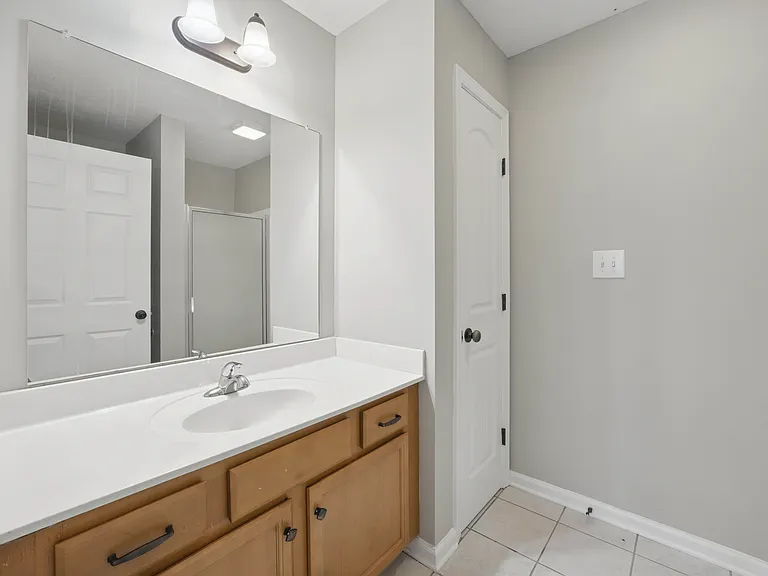 850 Tracy Ln #10 — Photo 20