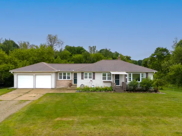 798 W 120th St, Grant, MI 49327