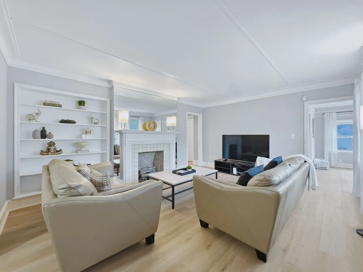 3 bed, 2027 sqft, $2,500 — Photo 1