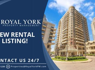 350 Princess Royal Dr #606, Mississauga, ON L5B4N1