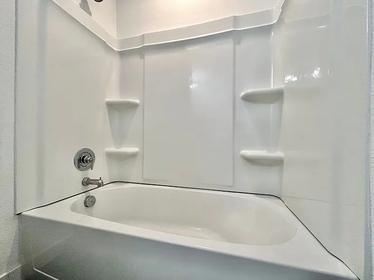 1357 Kneehigh Ln — Photo 26