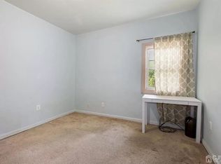 52 Comstock St #A, New Brunswick, NJ 08901